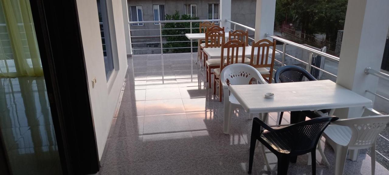 Guest House Marineza Гоніо Екстер'єр фото