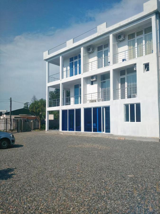 Guest House Marineza Гоніо Екстер'єр фото