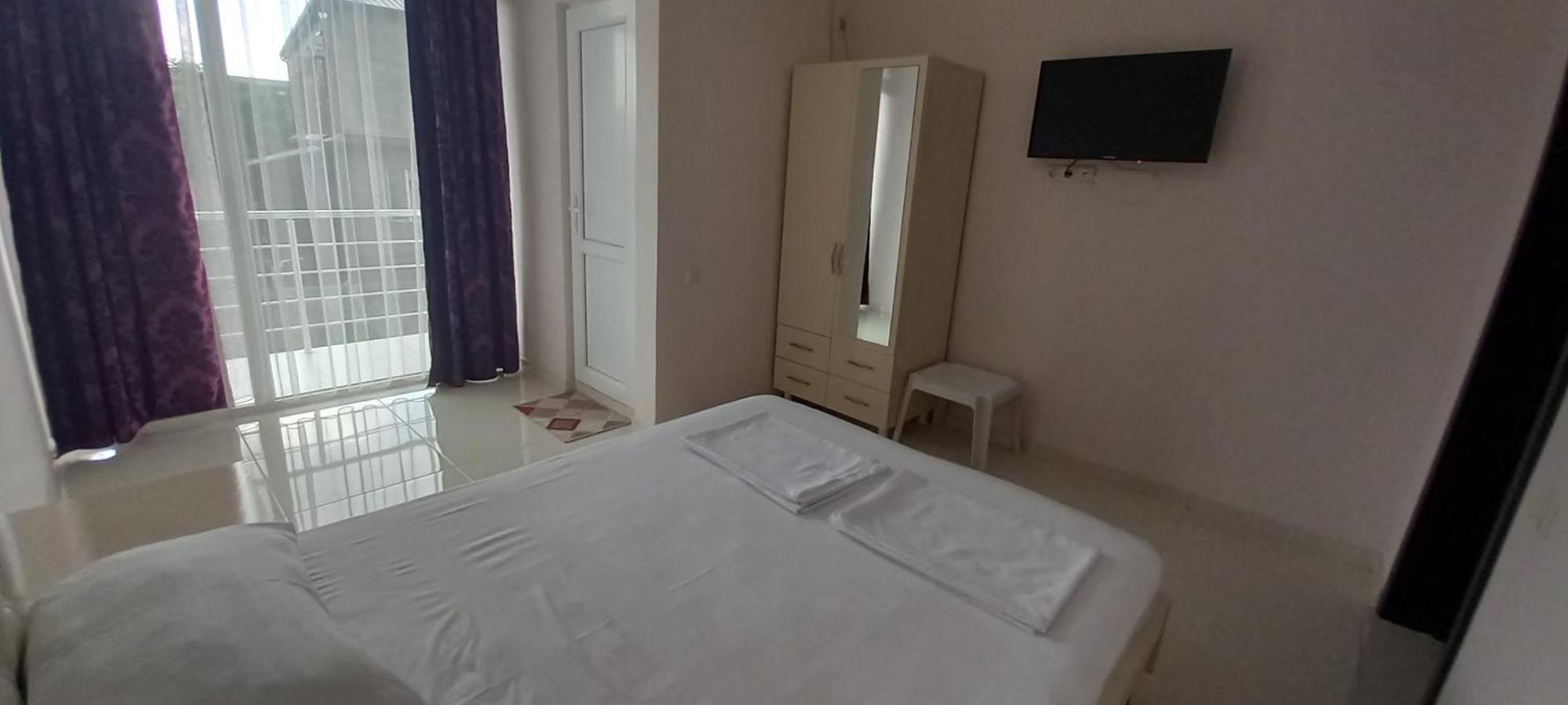 Guest House Marineza Гоніо Екстер'єр фото