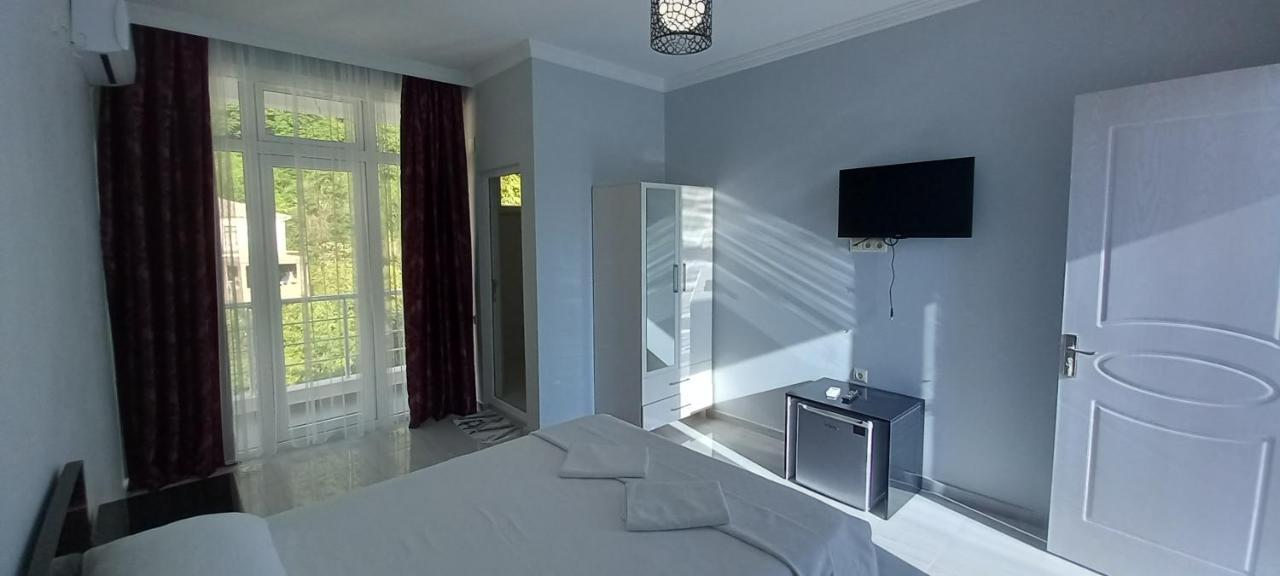 Guest House Marineza Гоніо Екстер'єр фото